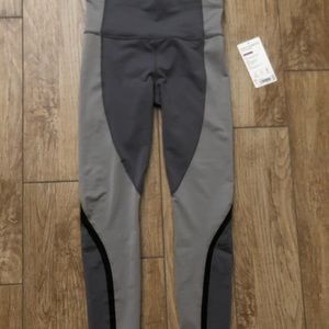 Athleta Spar Colorblock 7/8 Tight Gray size XS